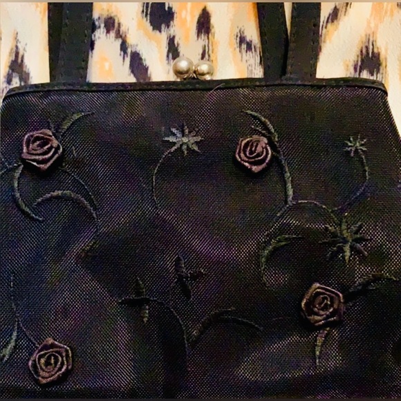 Vintage Frankie and Johnnie small black purse - Picture 2 of 3